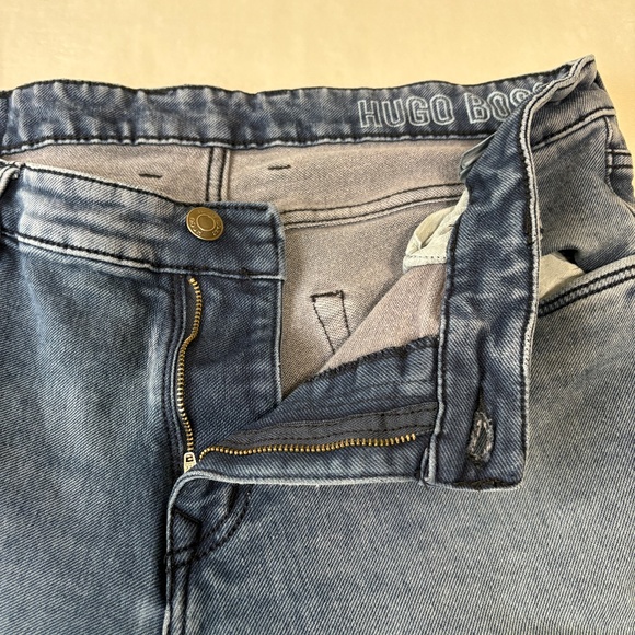 BOSS Hugo Boss Faded Blue Jeans Mens Size 38 x 31 Pants - Picture 4 of 12